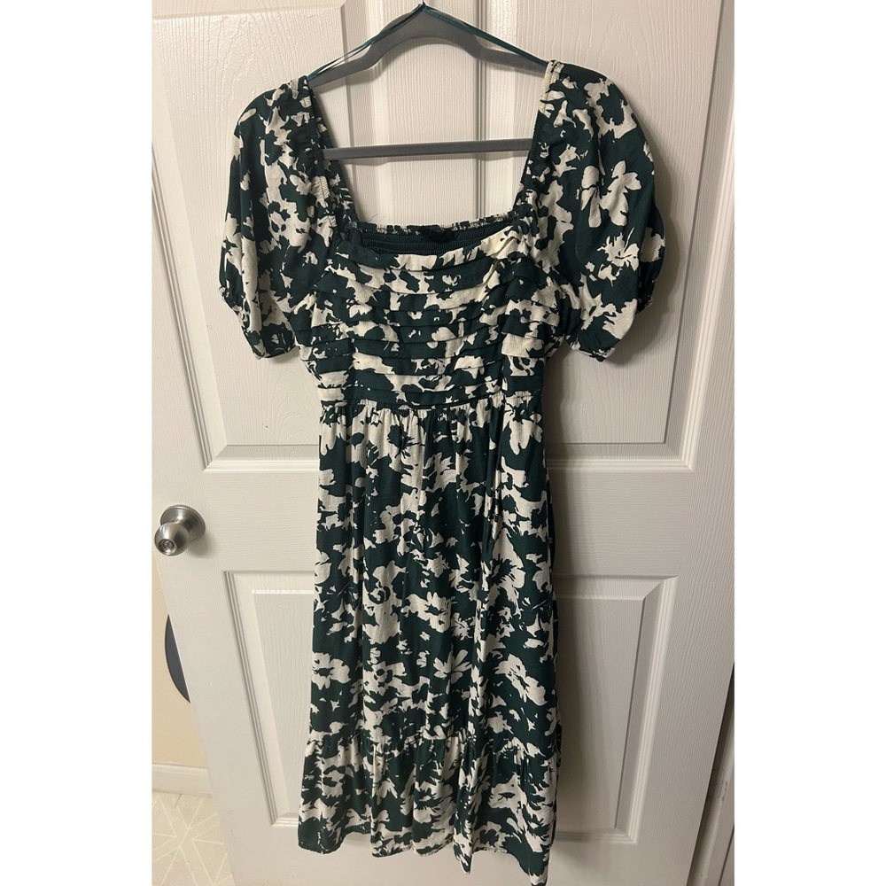 Floral puff sleeves pleated front midi dress